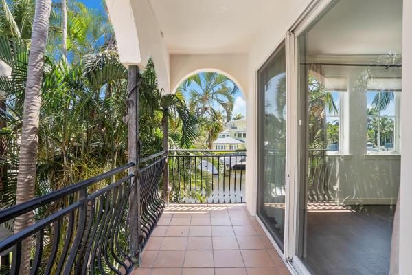 Seminole Lake Townhomes, 2744 NE 14th St, Fort Lauderdale, Florida 33304, image 1