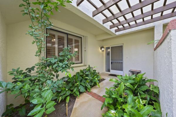 Sea Oats Of Juno Beach, 403 Sea Oats Dr #B, Juno Beach, Florida 33408, image 1