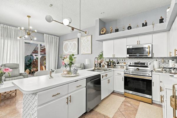 Florida Tropical Estates, 9062 NW 148th Ter, Miami Lakes, Florida 33018, image 1