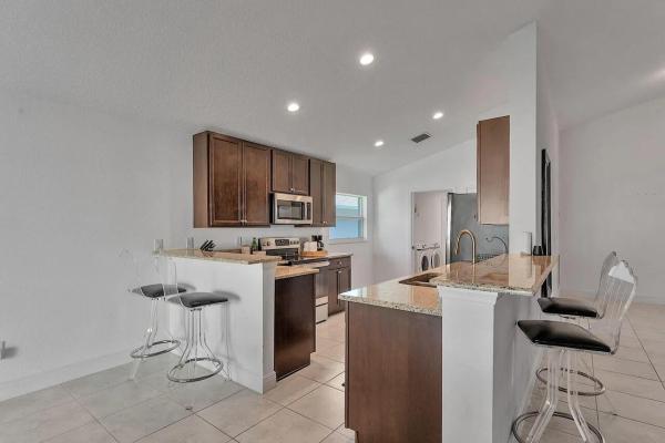 Morningside Palm Breezes Club, 9728 Starboard Dr, Fort Pierce, Florida 34945, image 1
