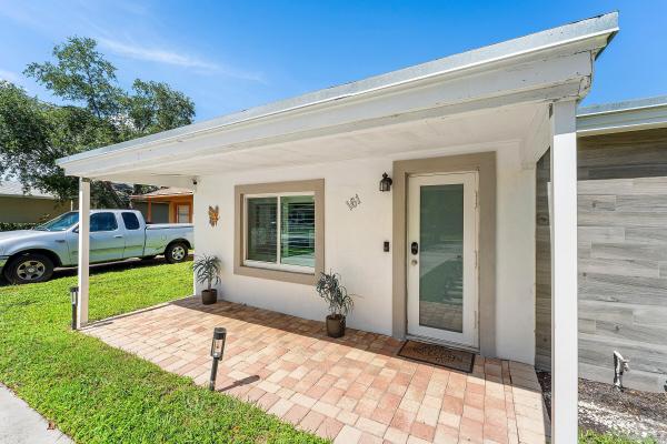 161 NE 15th Ter, Boca Raton, Florida 33432, image 1