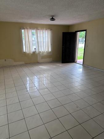 9229 NW 33rd Avenue Rd, Unincorporated Dade County, Florida 33147, image 1