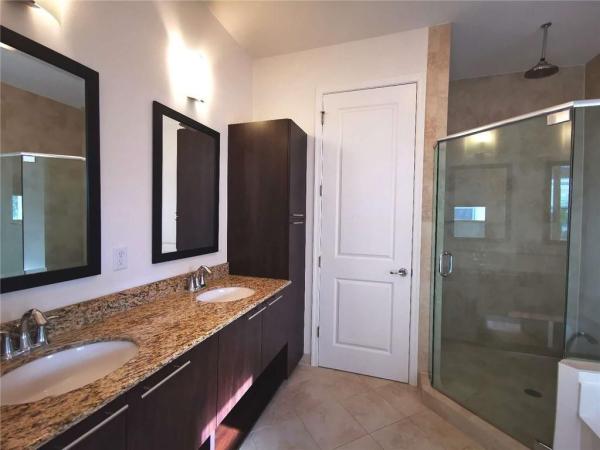 Centra Blue Lake Townhomes, 5011 NW 15th Ter, Boca Raton, Florida 33431, image 1