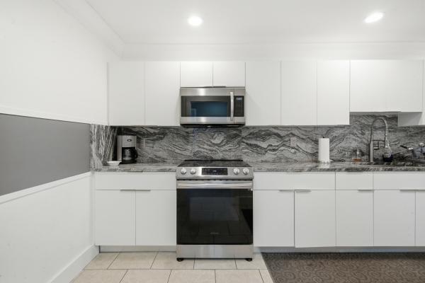Manor Grove Village, 119 NE 19th Ct #216G, Wilton Manors, Florida 33305, image 1