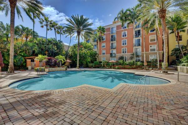The Courtyards In CityPlace, 630 S Sapodilla Ave #223, West Palm Beach, Florida 33401, image 1