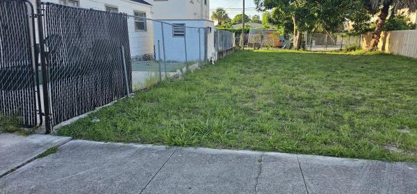 Tamarind Park, 1009 State St, West Palm Beach, Florida 33407, image 1