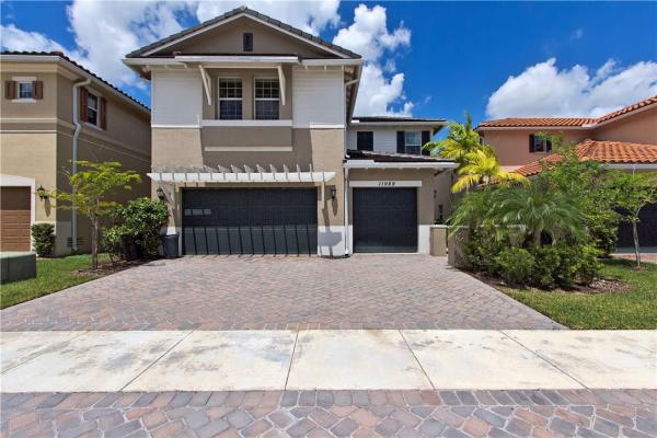 Somerset At Heron Bay, 11989 NW 83rd Pl, Parkland, Florida 33076, image 1