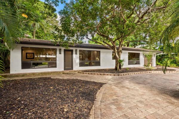 Riverland Manors, 2643 SW 30th Ter, Fort Lauderdale, Florida 33312, image 1