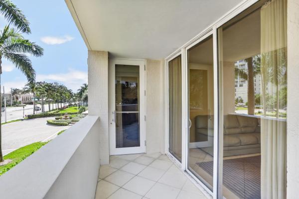 The Vue, 2011 N Ocean Blvd #205, Fort Lauderdale, Florida 33305, image 1