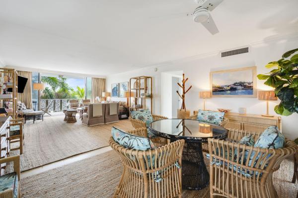 Melbourne House, 227 Australian Ave #0035, Palm Beach, Florida 33480, image 1