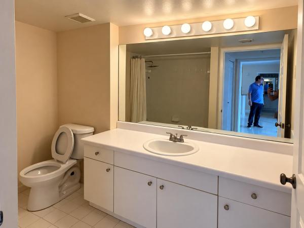 Royal Grand, 2620 S University Dr #311, Davie, Florida 33328, image 1