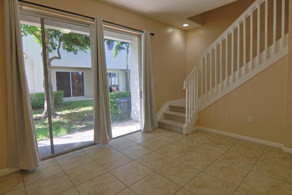 Majorca Isles, 21211 NW 14th Pl #327, Miami Gardens, Florida 33169, image 1