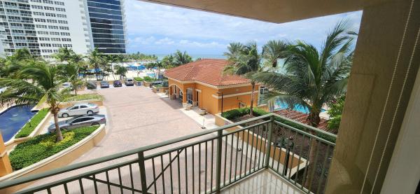 2080 Ocean Drive, 2080 S Ocean Dr #310, Hallandale Beach, Florida 33009, image 1