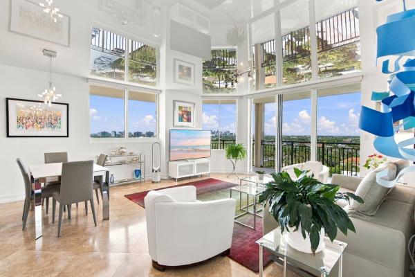 The Vue, 2001 N Ocean Blvd #1102, Fort Lauderdale, Florida 33305, image 1