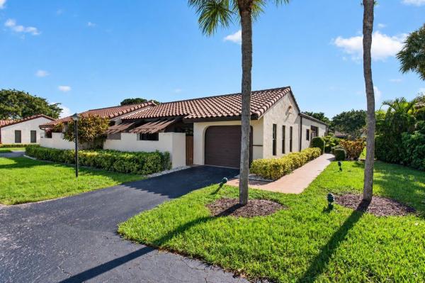 Glades Of Boca Lago, 21923 Arriba Real, Boca Raton, Florida 33433, image 1