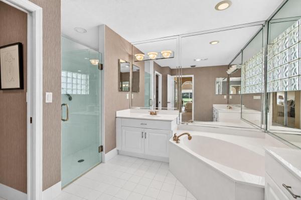 Lakeridge Greens, 6549 Sun River Rd, Boynton Beach, Florida 33437, image 1