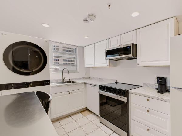 Clearview Towers, 2829 Indian Creek Dr #510, Miami Beach, Florida 33140, image 1