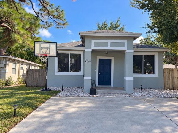 Lauderdale Homesites, 1720 NW 8th Pl, Fort Lauderdale, Florida 33311, image 1