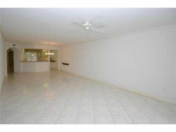 Southampton, 7715 Southampton Ter #415, Tamarac, Florida 33321, image 1