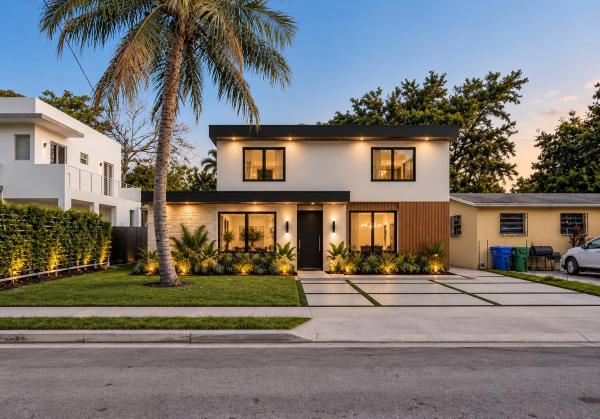 St Albans Park, 3763 Thomas Ave, Miami, Florida 33133, image 1