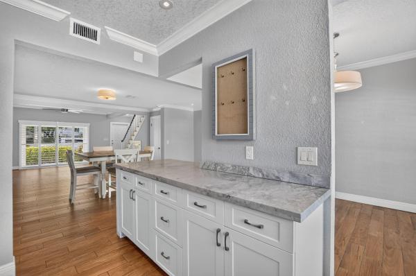 Grand Key Canal Townhouses, 2107 NE 44th St, Lighthouse Point, Florida 33064, image 1