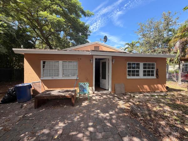 Ridgewood Heights, 1122 SW 7th Ave, Delray Beach, Florida 33444, image 1