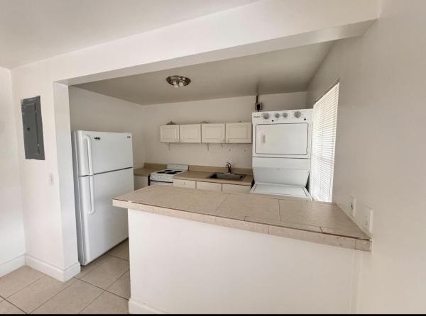 Juno Ridge, 1976 Windsor Dr, North Palm Beach, Florida 33408, image 1