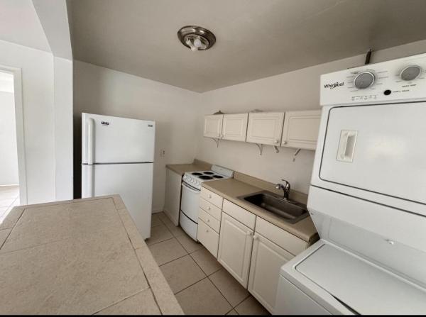 Juno Ridge, 1976 Windsor Dr, North Palm Beach, Florida 33408, image 1