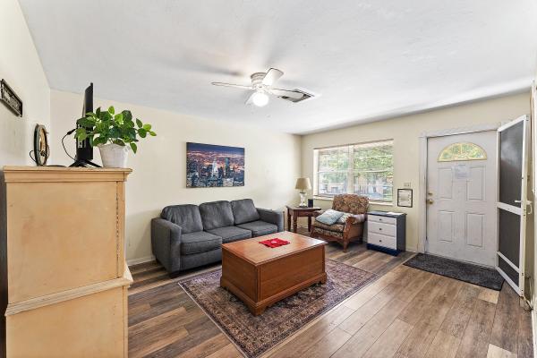 Greynolds Highlands, 804 S Broadway, Lantana, Florida 33462, image 1