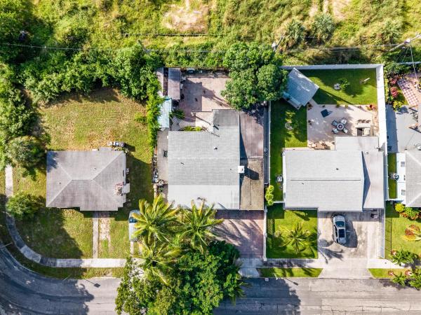Shepley Estates, 1020 Forest Ct, West Palm Beach, Florida 33405, image 1