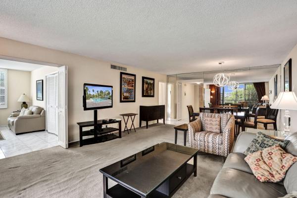 Palm-Aire Country Club 4, 2940 N Course Dr #401, Pompano Beach, Florida 33069, image 1