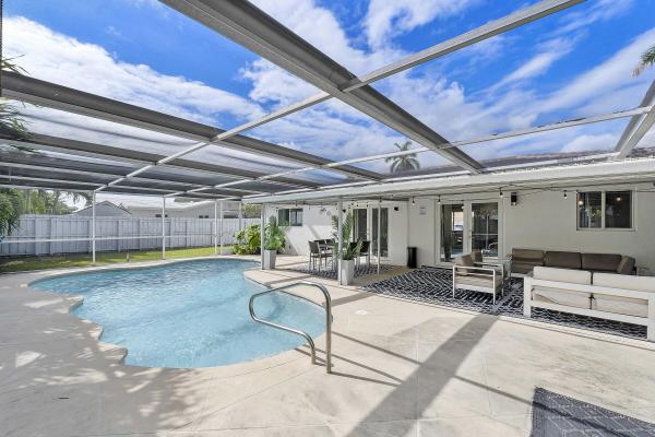 Coral Heights, 4070 NE 15th Ave, Oakland Park, Florida 33334, image 1