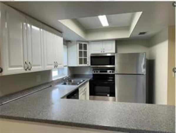 Valencia Village, 25 Laredo Pl #8-3, Davie, Florida 33324, image 1