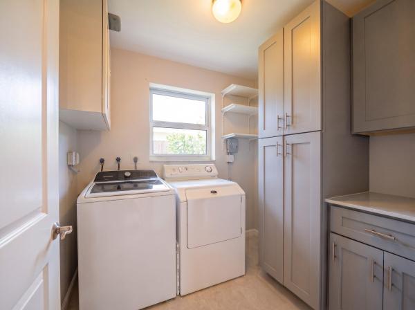 Imperial Point, 5961 NE 22nd Way, Fort Lauderdale, Florida 33308, image 1