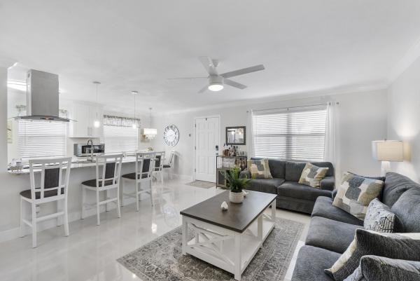 Normandy At Kings Point, 197 Normandy E #E, Delray Beach, Florida 33484, image 1