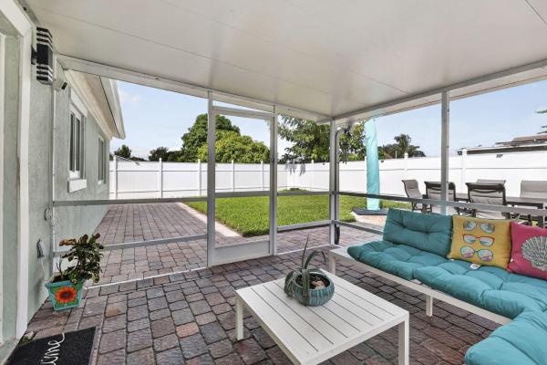 Counterpoint Estates, 10145 Penzance Ln, Royal Palm Beach, Florida 33411, image 1