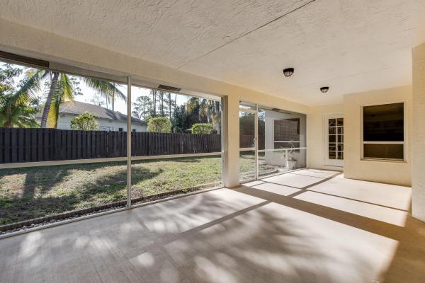 Sugar Pond Manor, 14185 Greentree Dr, Wellington, Florida 33414, image 1