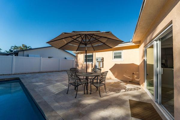 Palm Beach Gardens No HOA, 8920 Dania Dr, Palm Beach Gardens, Florida 33410, image 1