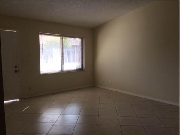 Westchester Townhouses, 4328 Woodstock Dr #C, West Palm Beach, Florida 33409, image 1