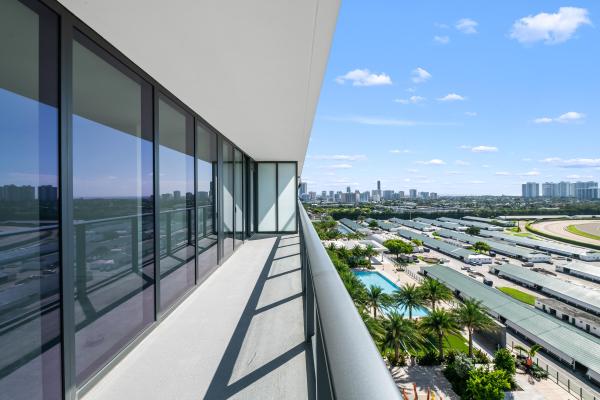 1170 E Hallandale Beach Blvd #1401, Hallandale Beach, Florida 33009, image 1