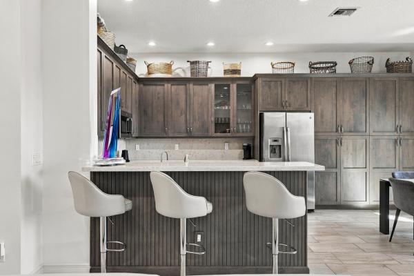 Valencia Cove, 8150 Pikes Peak Ave, Boynton Beach, Florida 33473, image 1