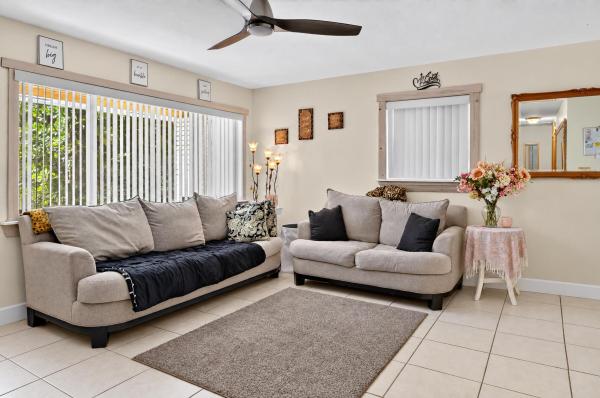 Mercer Park, 1335 Wellington St, West Palm Beach, Florida 33401, image 1