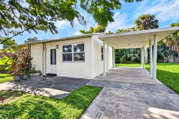 Mercer Park, 1340 Longwood St, West Palm Beach, Florida 33401, image 1