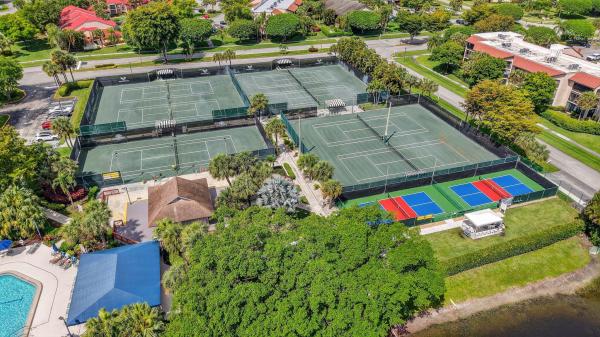 10173 Mangrove Dr #204, Boynton Beach, Florida 33437, image 1