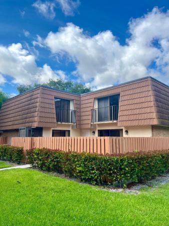1713 N Congress Ave, West Palm Beach, Florida 33401, image 1