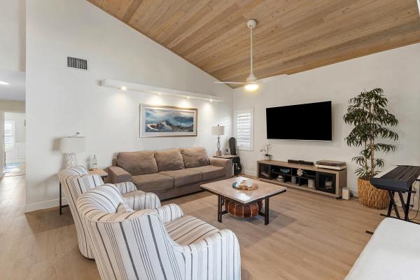 Barclay Club, 59 Dorchester Cir, Palm Beach Gardens, Florida 33418, image 1