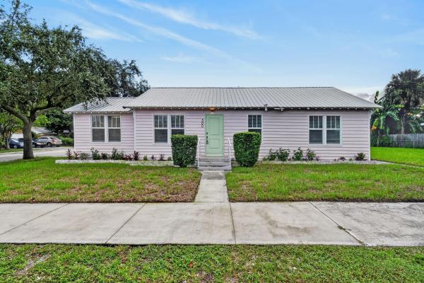 Northwood Harbor, 500 54th St, West Palm Beach, Florida 33407, image 1