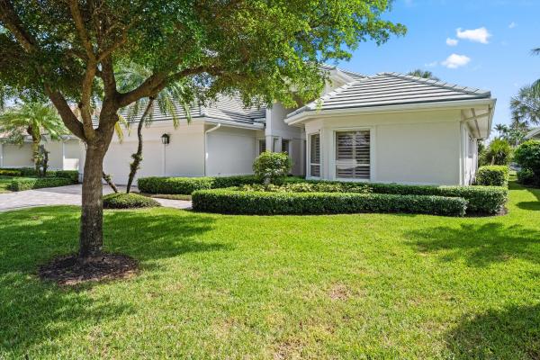 The Loxahatchee Club At Maplewood, 207 Birkdale Ln, Jupiter, Florida 33458, image 1