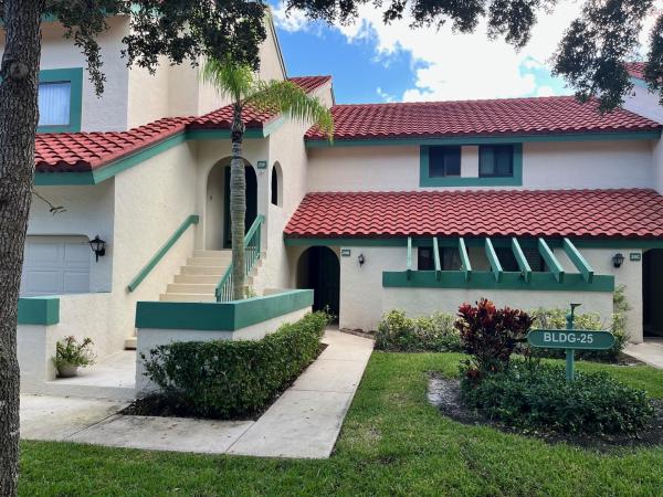 Lexington Green, 25 Lexington Ln W #B, Palm Beach Gardens, Florida 33418, image 1