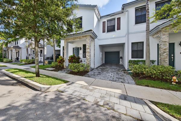 The Edge On 15th By Lennar, 1624 SW 29th St, Fort Lauderdale, Florida 33315, image 1